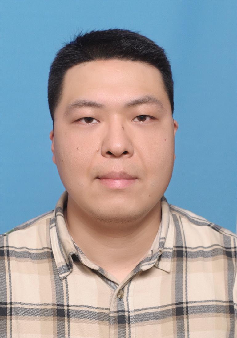 周李真輝 博士