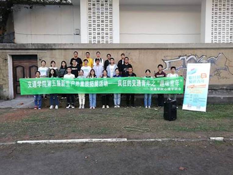 http://www.hugaofeng.com/__local/A/11/C8/80976587194D6CC7BA59CF1ADCD_5FBE505A_80FF.jpg